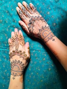 Simple Mehendi design
